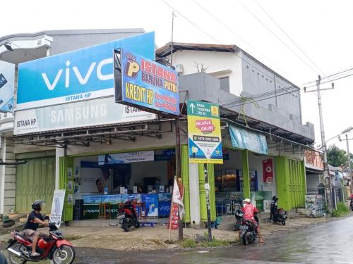 Vendor Ponsel Murah di Pasar Elektronik: Berburu Penawaran Terbaik