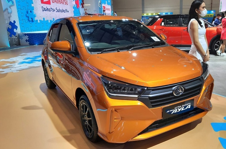 Daihatsu Ayla 1.2 R CVT ADS