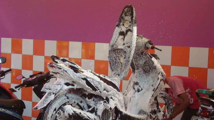 Cuci Motor di Makassar Kini Makin Mudah dan Cepat dengan Layanan Modern