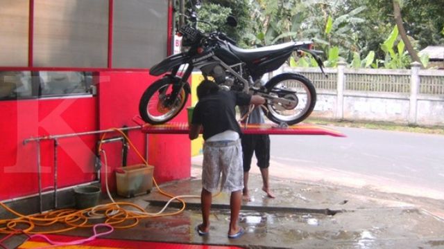 Jasa Cuci Motor di Yogyakarta