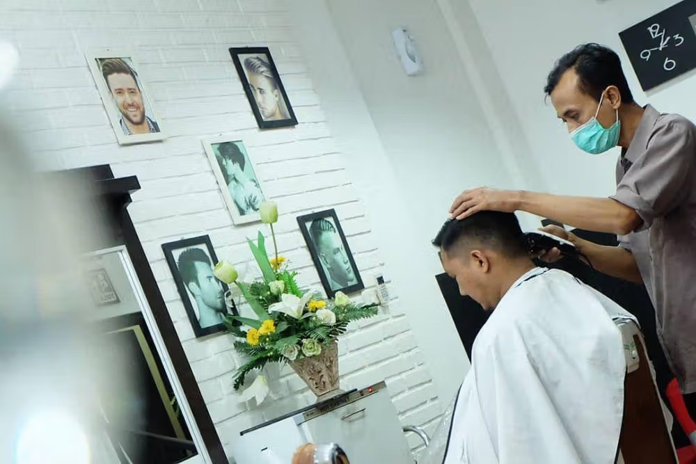 Salon dan Barbershop Panggilan di Semarang