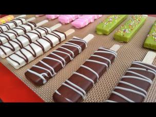 Wafer Stik Cokelat: Kelezatan Praktis dalam Setiap Gigitan