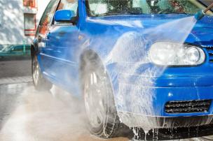 Cuci Mobil di Makassar